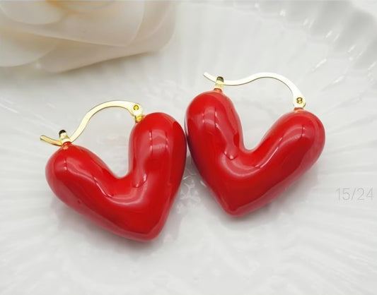 Aretes corazón rojo